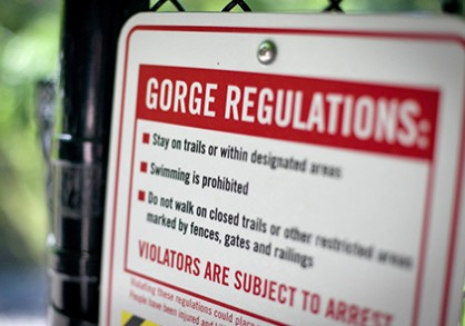 Gorge Regulations sign